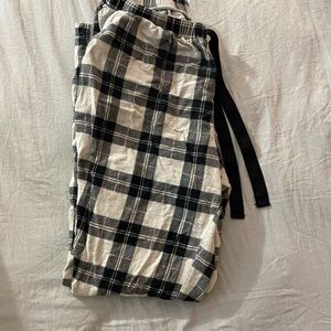 Forever 21 Pajama Pants. Size S